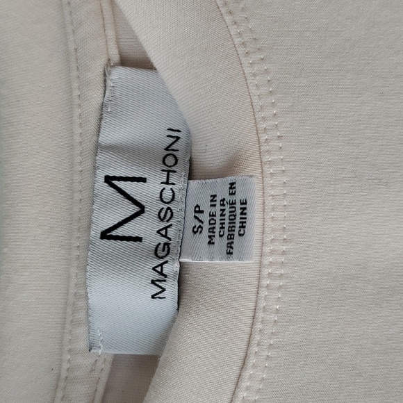 Magaschoni Balloon Sleeve Top in Pale Pink (S/P) - Picture 4 of 4